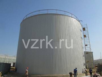 Монтаж резервуара РВС-3000 для горячей воды агрокомплекса Овощевод в городе Волжский
